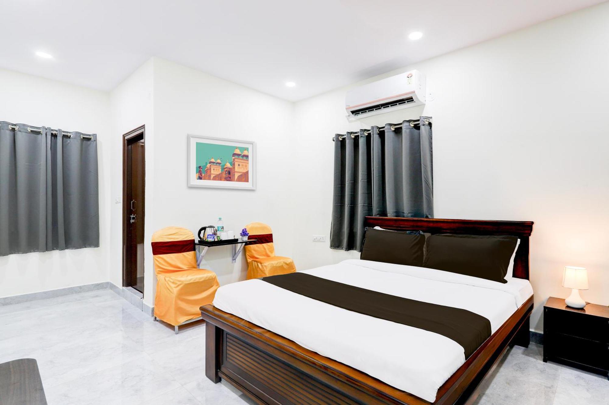 Super Collection O Vanasthalipuram Sururnagar Extérieur photo